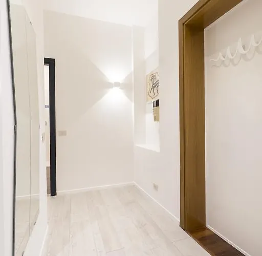 Dante Private Parking Bologna