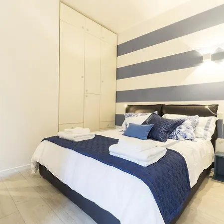 Dante Private Parking * בולוניה